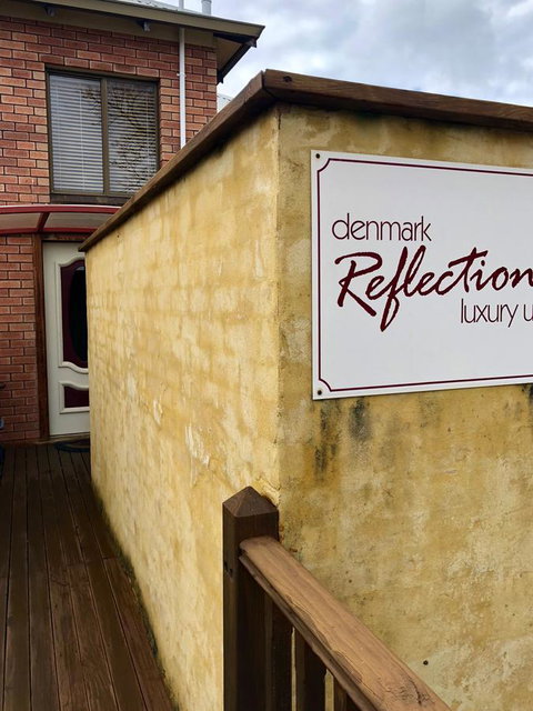 Denmark Reflections - Hotel Gold Coast 12