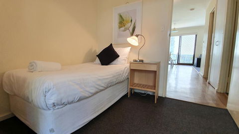 West Beach Lagoon 208 â€“ Great Value! - Hotel Gold Coast 7