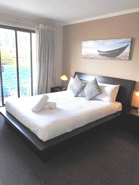 West Beach Lagoon 107 - Great Value - Hotel Gold Coast 4
