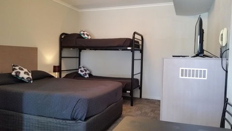 Mandurah Foreshore Motel - Hotel Gold Coast 1