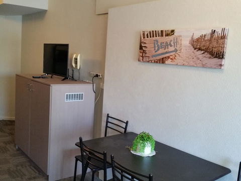 Mandurah Foreshore Motel - Hotel Gold Coast 10