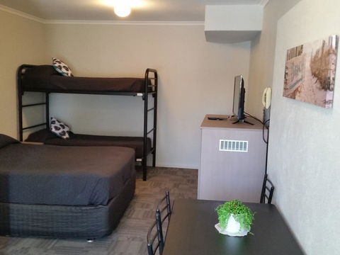 Mandurah Foreshore Motel - Hotel Gold Coast 12