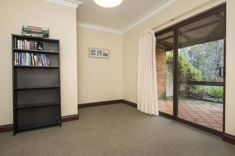 A Hidden Bush Delight - Hotel Gold Coast 21