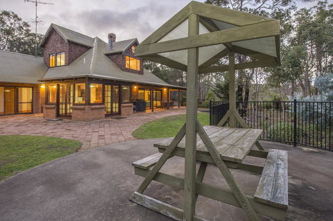 A Hidden Bush Delight - Hotel Gold Coast 5