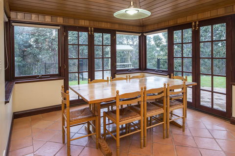 A Hidden Bush Delight - Hotel Gold Coast 15