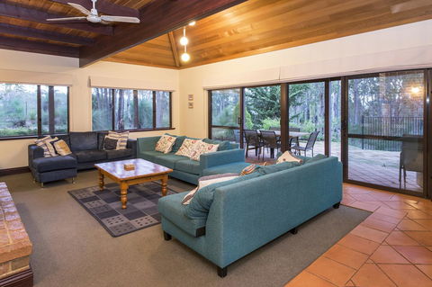 A Hidden Bush Delight - Hotel Gold Coast 13