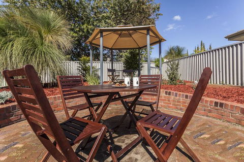 Attadale Excutive Villa - Hotel Gold Coast 6