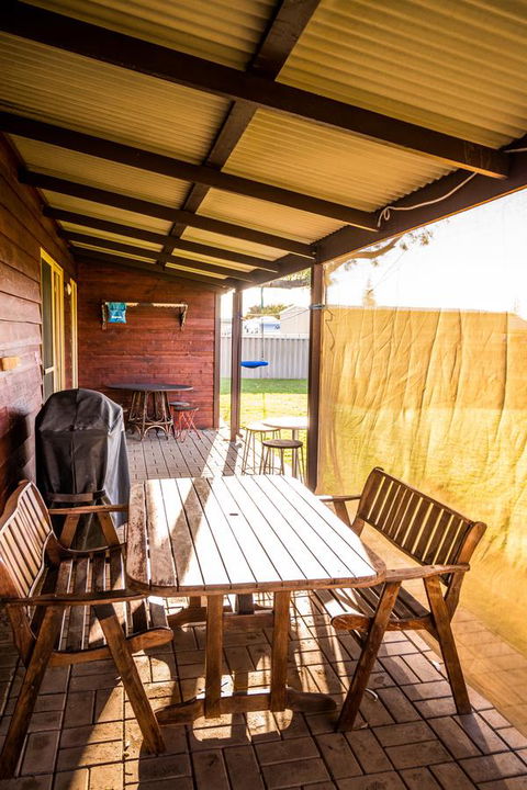 The Bothy Lancelin Family Retreat - Hotel Gold Coast 9
