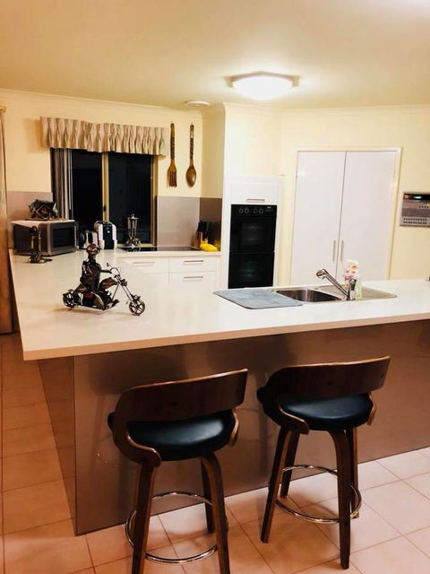 LA ANCHOR ON THE CANALS (MANDURAH) - Hotel Gold Coast 6