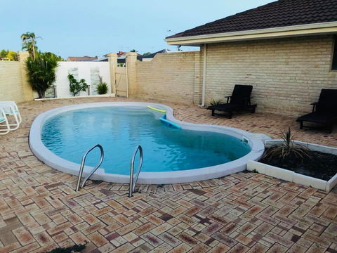 LA ANCHOR ON THE CANALS (MANDURAH) - Hotel Gold Coast 11