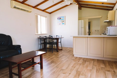 Port Gregory Caravan Park - Hotel Gold Coast 12