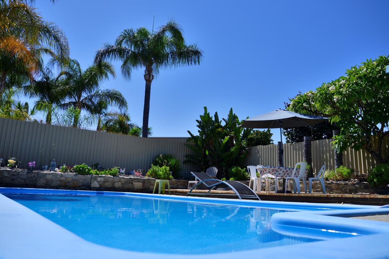 Warwick WA Hotel Gold Coast