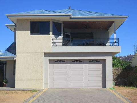Kalbarri Riverfront Unit - Hotel Gold Coast 3