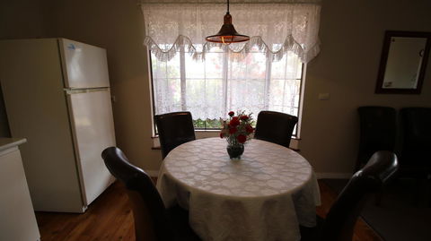 Daisy Cottage - Hotel Gold Coast 11