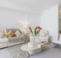 Perth Luxury City Apartment- Free Parking - Hotel Gold Coast
