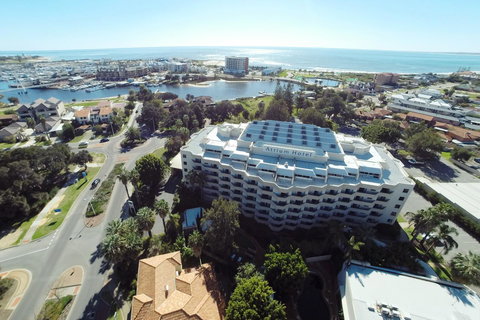 Atrium Hotel Mandurah - Hotel Gold Coast 13