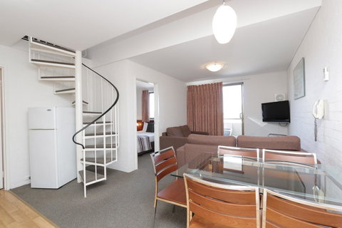 Atrium Hotel Mandurah - Hotel Gold Coast 21