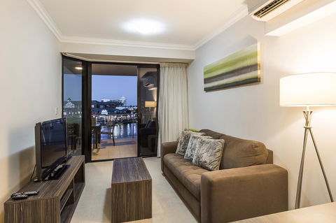 Dolphin Quay Apartments - Hotel Gold Coast 20