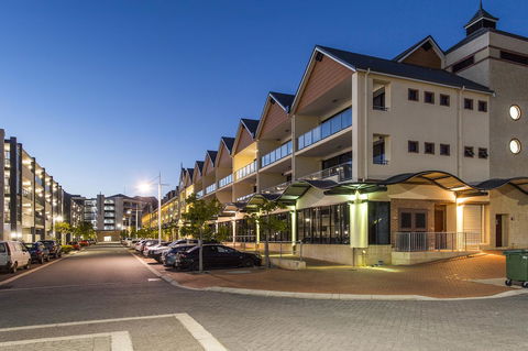 Dolphin Quay Apartments - Hotel Gold Coast 18