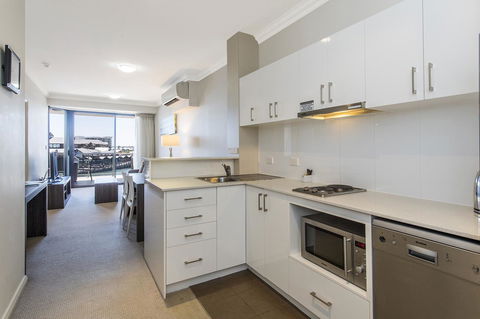 Dolphin Quay Apartments - Hotel Gold Coast 35
