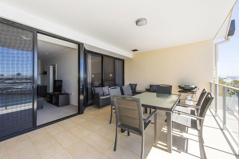 Dolphin Quay Apartments - Hotel Gold Coast 27