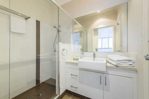 Dolphin Quay Apartments - Hotel Gold Coast 40