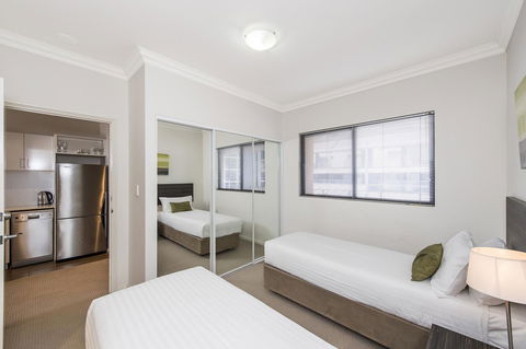 Dolphin Quay Apartments - Hotel Gold Coast 43