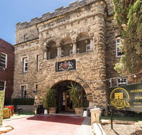 The Old Swan Barracks - Hotel Gold Coast