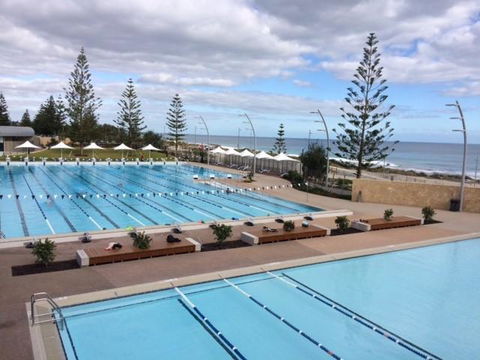 230 Alice Street - Hotel Gold Coast 2