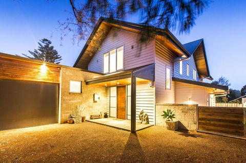 Arthouse - Hotel Gold Coast 26