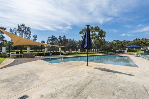 Ascot Quays Apartment 102 - Hotel Gold Coast 3