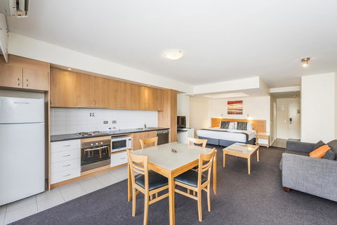Ascot Quays Apartment 102 - Hotel Gold Coast 12