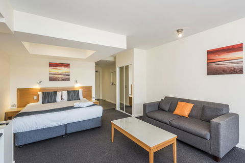 Ascot Quays Apartment 102 - Hotel Gold Coast 13