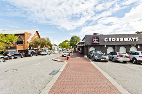 Heart Of Subiaco - Hotel Gold Coast 0