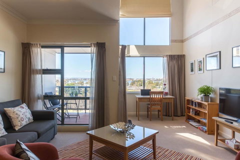 Eliza\'s Lookout - Hotel Gold Coast 14