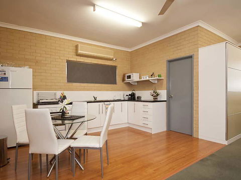 Garden Studio - Hotel Gold Coast 2