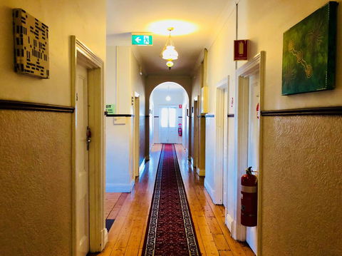 Junction Hotel Moora - Hotel Gold Coast 19