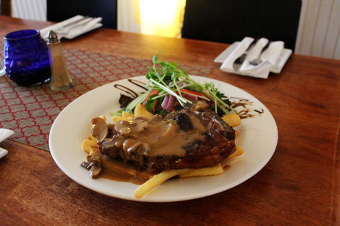 Junction Hotel Moora - Hotel Gold Coast 28