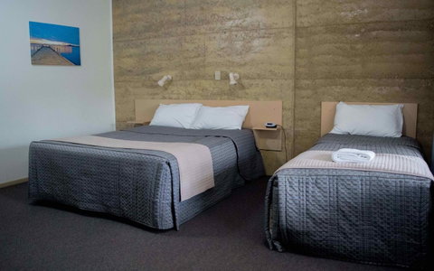 Hopetoun Motel & Chalet Village - Hotel Gold Coast 0