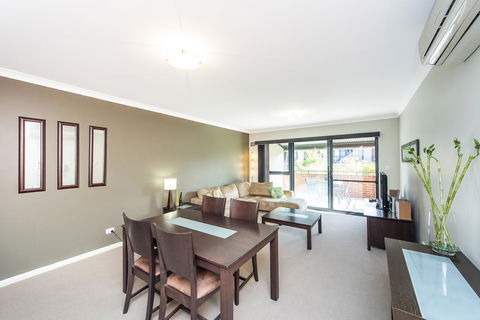 Subiaco Emporium Apartment - Hotel Gold Coast 23