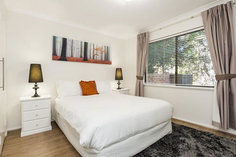 Forrest St - Hotel Gold Coast 11