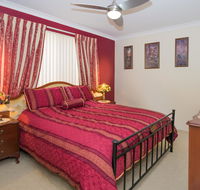 Ascot on Swan Bed  Breakfast - Hotel Gold Coast