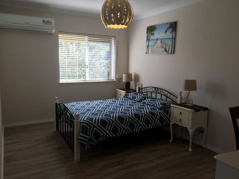 Halls Head Beach House - Hotel Gold Coast 8
