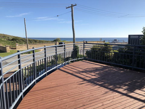 Halls Head Beach House - Hotel Gold Coast 0