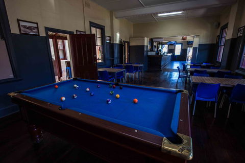 Beadon Bay Hotel - Hotel Gold Coast 13