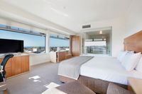 Book Devonport Accommodation Vacations Hotel Gold Coast Hotel Gold Coast