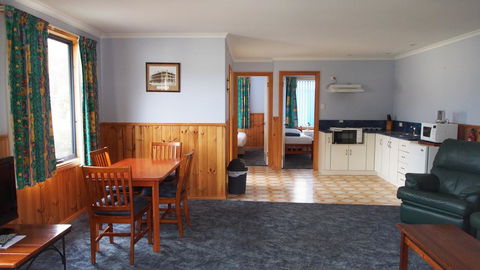 Strahan Retreat Holiday Park - Hotel Gold Coast 15