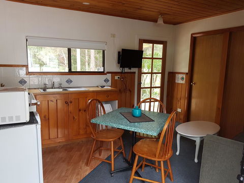 Strahan Retreat Holiday Park - Hotel Gold Coast 14