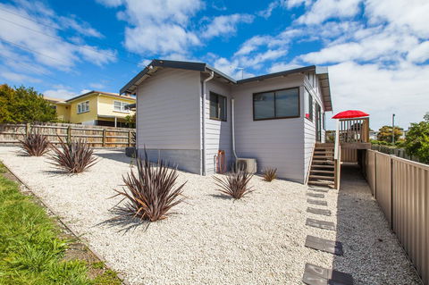 Bircoo Cottage Beach And Golf Getaway - Hotel Gold Coast 0
