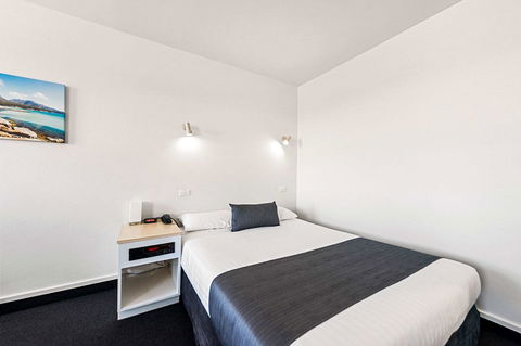 Coach House Launceston - Hotel Gold Coast 19